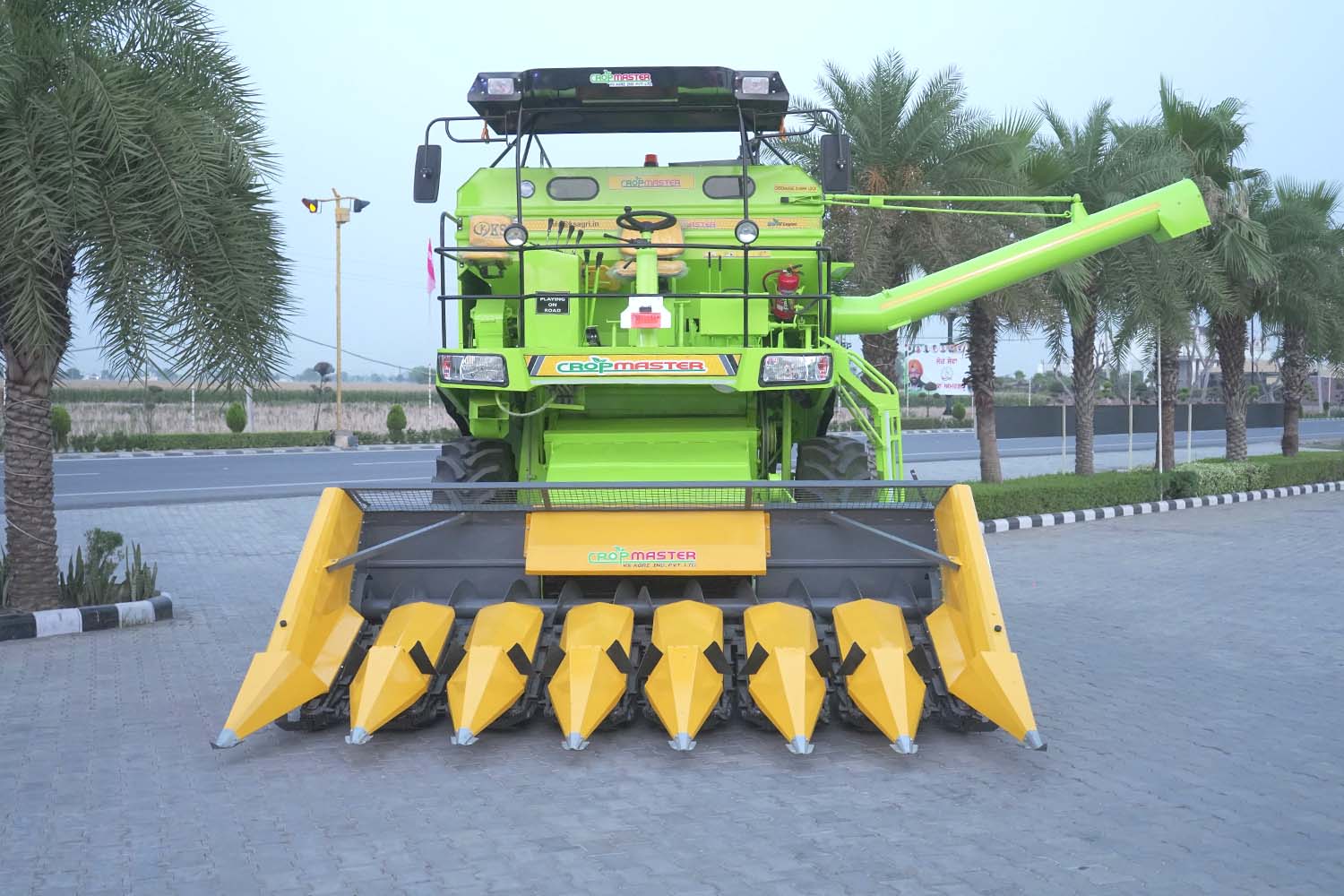Maize Header Detail
